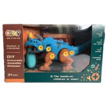 DINOSAUR Triceratops smeđe plavi u kutiji